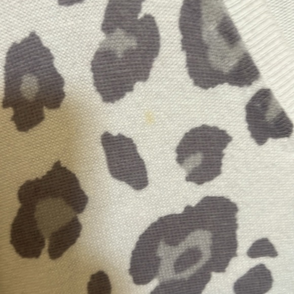 Express white leopard zip detail sweater size S - Picture 2 of 5